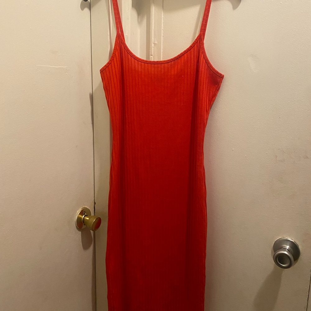 Red bodycon dress with slit